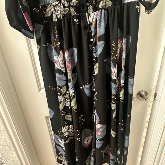 City Chic Maxi Dress - Picture 3 of 7